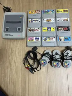 スーパーファミコン 本体 コントローラー3つ ゲームソフト12本付き