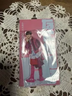 長尾謙杜アクスタ