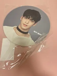 【値下げ中】TXT スビン うちわ フラッグ プレミアムフォト まとめ売り 値下げ中】TXT スビン うちわ フラッグ プレミアムフォト まとめ