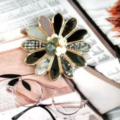 021　ヘアゴム　ポニーフック　ヘアアクセサリー　ブローチ