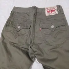 Levi's Lot 702 カーゴパンツ W32 L32のサムネイル