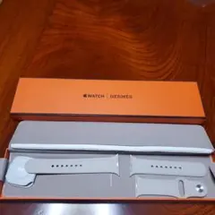 Apple Watch Hermes グレー バンド 箱とシリコンベルト