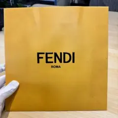 FENDI フェンディ ショッパー 紙袋 リボン付き 袋のみのサムネイル
