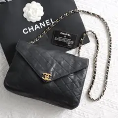 希少ヴィンテージ CHANEL　チェーンショルダーバッグ　マトラッセ　ラムスキンのサムネイル
