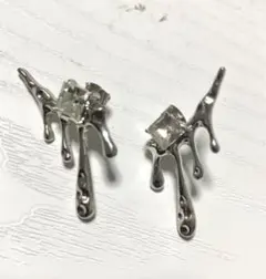 【未使用】メディストア ピアス シルバー 液体