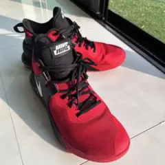 NIKE エアーマックス　スニーカー　赤黒　メンズ　27.5 ランニングシューズ