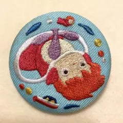ジブリ 刺繍缶バッジ 崖の上のポニョ　 クラゲとポニョ