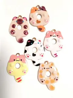 ドーナツ猫デザイン エナメルチャーム 6個セット ゴールド