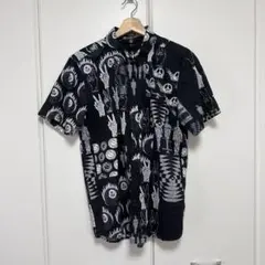 VOLCOM 半袖シャツ モダンフィット 総柄 ブラック Mのサムネイル