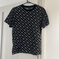 BOSS Tシャツ