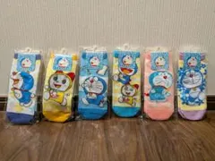 ドラえもん　のびのびソックス　いろいろ　6点　20〜24センチ　レディース