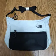 THE NORTH FACE ショルダーバッグ 　アイスグレー