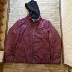 ワインレッド フード付きジャケット