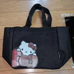 sweet ブルーレーベル·クレストブリッジトートバッグ×ハローキティ