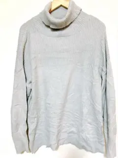elgna 薄手レディースグレー タートルネック LセーターL春にも　美品