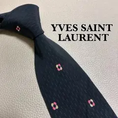 【美品】 サンローラン ネクタイ　ストライプ ネイビー　シルク　ビジネス　スーツ