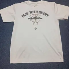 PLAY WITH HEART バスケットボールTシャツ