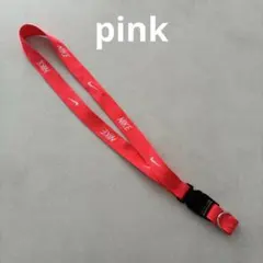 NIKE ネックストラップ　ピンク