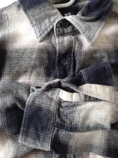 ユニクロ　フランネルチェックシャツ　男女兼用Sサイズ