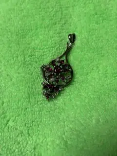 a*〗様 ネックレストップ　アクセサリー　18k