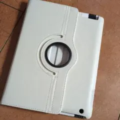 ホワイト 360度回転式 iPadケース
