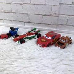 ミニカーセット ライトニング・マックイーン メーター ミッキー魔法使い