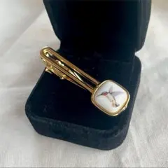 Item thumbnail for item 2aba27fc-fc63-470b-8332-955126db11e7