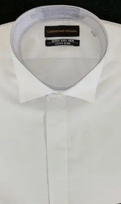 ウイングカラーシャツ　Mサイズ　洋服の青山