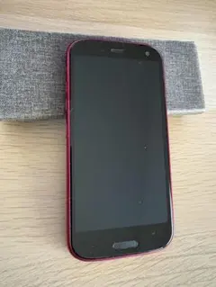 らくらくスマートフォンF-52Bのサムネイル