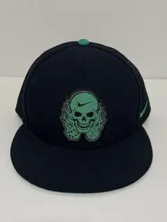 NIKE キャップ スカル　ブラック×グリーン　スナップバック