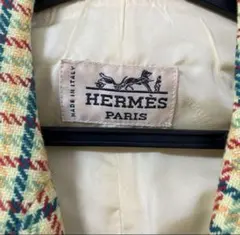 超最高級　HERMÈS ジャケッ、ベストのセットになります。