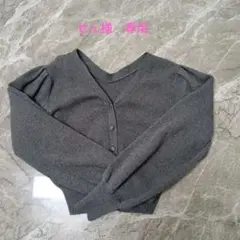 ニットカーディガン