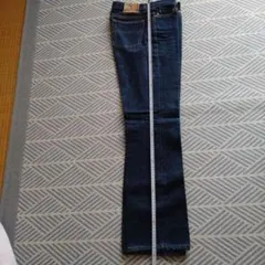 Mサイズ ダークブルー ストレートデニム