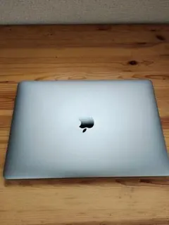 Apple MacBook Pro 2017［バッテリー劣化あり動作品]