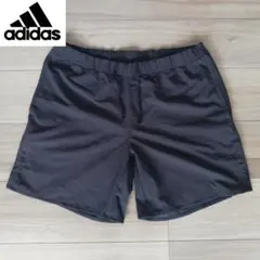 ✨美品✨adidas【アディダス】ショートパンツ ③のサムネイル