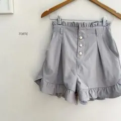 TORTE フリルショートパンツ　パールボタン　2891のサムネイル