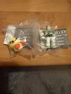 トイストーリー まちぼうけ2 バズ・ライトイヤー 1個ダッキー 2個セット