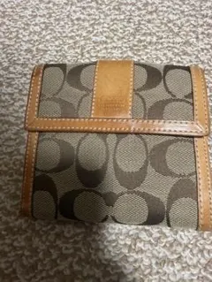 COACH コーチ 二つ折り財布 シグネチャー ベージュ レザー