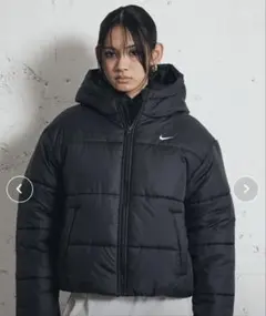 Nike ブラック ジャケット フード付き　Ｍサイズ