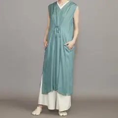 倭物やカヤ　菊薫るワンピース　翠色のサムネイル