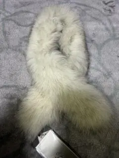 白 ブルーフォックス リアルファーマフラー チョーカー 72センチ新品未使用