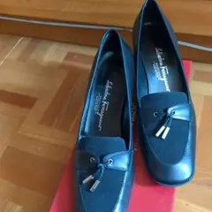 Salvatore Ferragamo ブラック パンプス