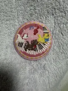 Disney Characters 刺繍缶バッジビスケット2