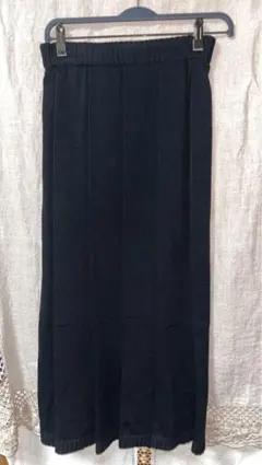 再値下新品AURALEE DRYCOTTON KNIT PLEATEDSKIRTのサムネイル