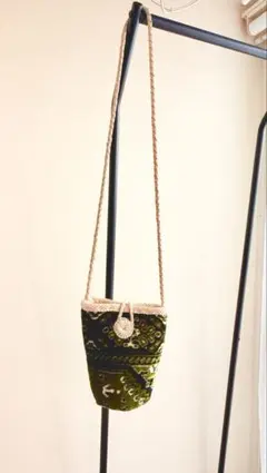 NINAビーズ ビーズ刺繍 スマホショルダーバッグ チェーンストラップ 