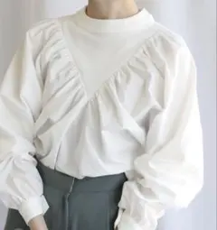 年末SALE！【select moca】ボリュームネックブラウス Fサイズ