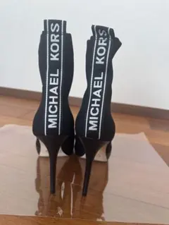 MICHAELKORSブーツBLACKのサムネイル
