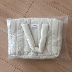 Konny コニー ノベルティ パデットトートバック　クリーム