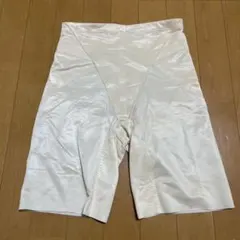 フォーシスアンドカンパニー　ブライダルインナ‌ー　ガードル　（ウエスト78〜86）