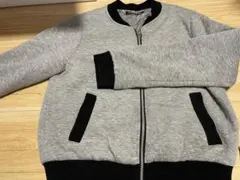 グレー ジップアップ ジャンパー